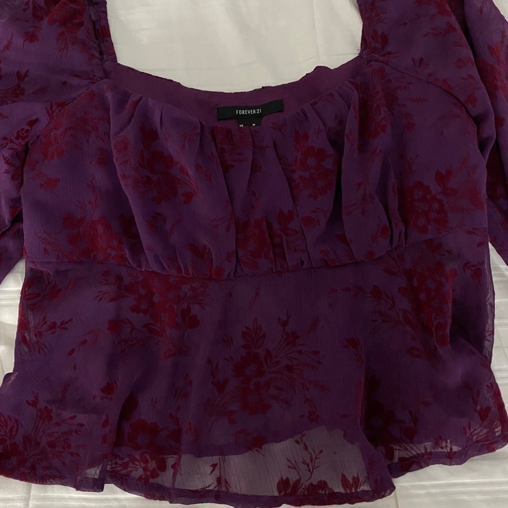 Blouse - Picture 2 of 3